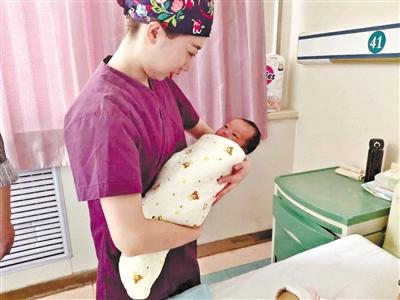 聲聲啼哭清亮 蘭州第一批“20后”閃亮登場！