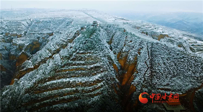 平涼崇信：雪中龍泉寺分外妖嬈