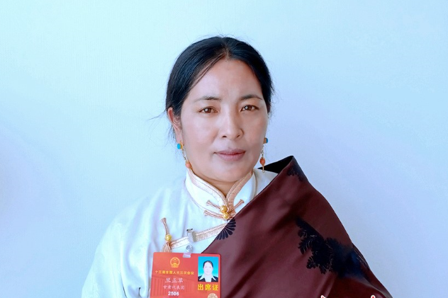 【代表委員說·醫(yī)療】旦正草代表：建議加大對基層醫(yī)療人才、物資支持力度