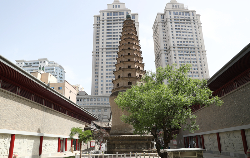 【小隴畫報(bào)·92期】大隱于市的白衣寺塔（尋找蘭州古建系列）