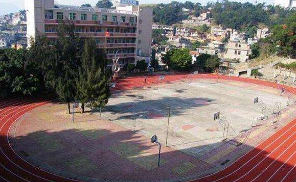 蘭州四城區(qū)初一新生7月23日去對口學校看榜