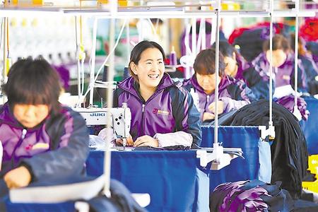 【抓“六穩(wěn)” 促“六?！薄糠€(wěn)就業(yè)有良策 保就業(yè)出實(shí)招——甘肅省全力以赴支持穩(wěn)定就業(yè)確保就業(yè)形勢(shì)總體穩(wěn)定