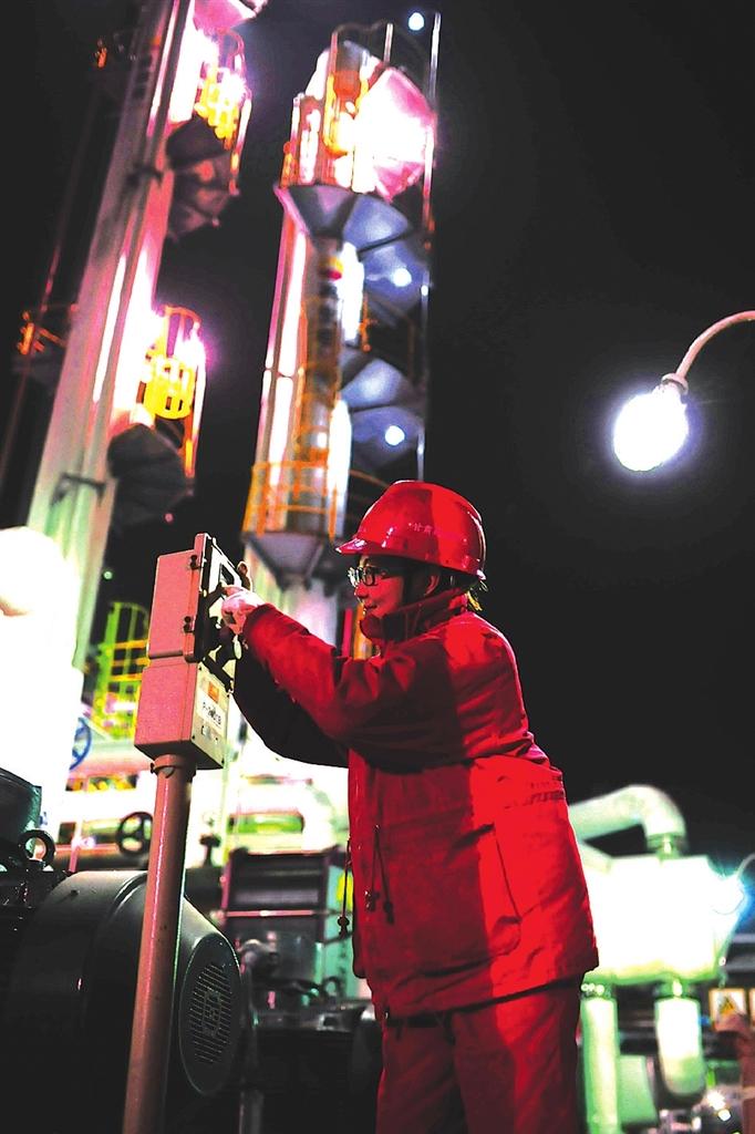 蘭州熱電公司提前開閘送熱鍋爐、管網(wǎng)運(yùn)行狀況良好