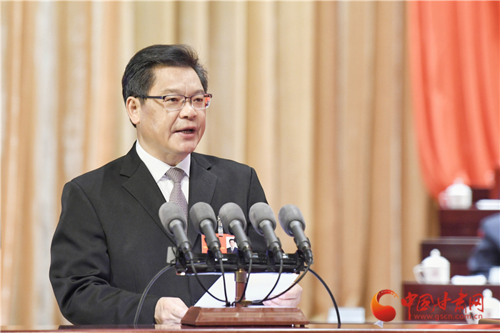 【聚焦2021甘肅兩會(huì)】任振鶴：千里隴原精彩書(shū)寫了偉大減貧事業(yè)的甘肅篇章