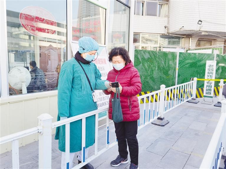 智能生活下，老年人的“數(shù)字鴻溝”如何跨越？