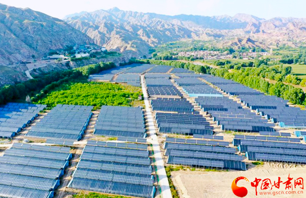 【奮斗百年路 啟航新征程 脫貧攻堅答卷】以村為家，把貧困戶當家人——記全國脫貧攻堅先進個人錢有